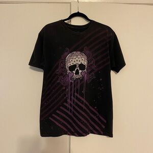 🛍️🛍️🛍️ Black and Purple Skull Graphic Men's T-Shirt, Used, sz M